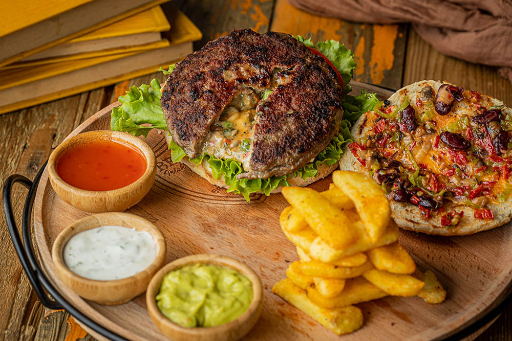 CHURCHILL BURGER